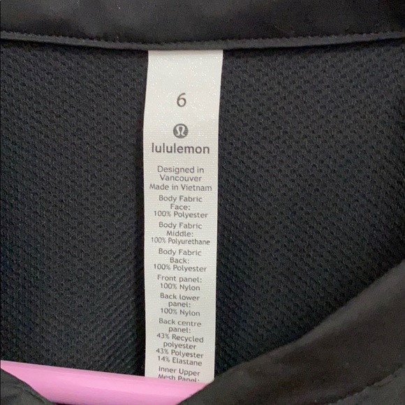 Lululemon Run On Jacket - Picture 6 of 8